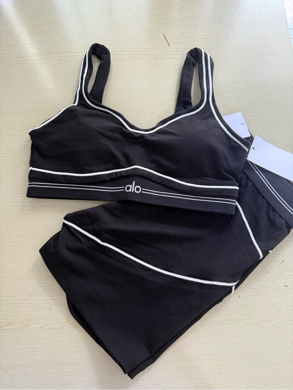 ALO Yoga Black Sports Bralette with White Piping